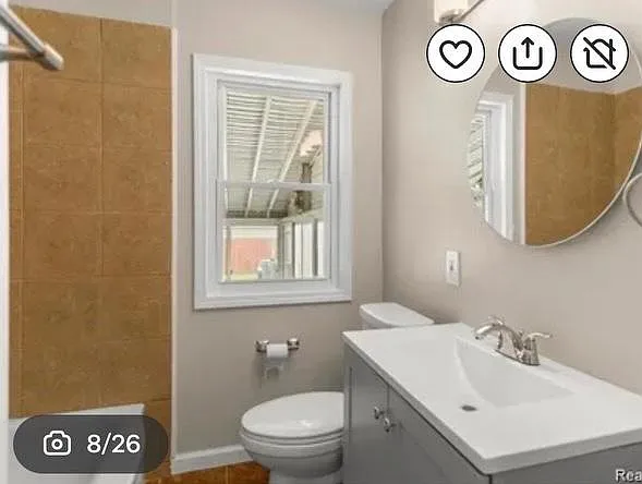 3337 Croissant St — Photo 3