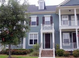 1004 Zinser St, Mount Pleasant, SC 29466