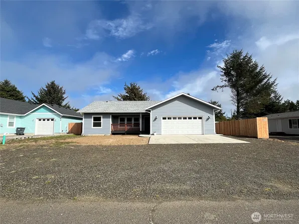 382 S Wynoochee Drive SW, Ocean Shores, WA 98569