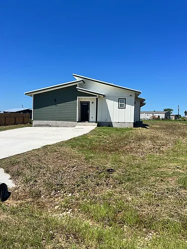 380 Mallard Loop Photo 1
