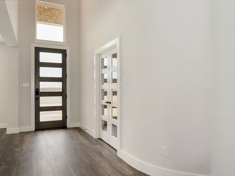 1609 Whisperwood Way — Photo 5