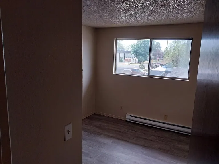 1920 Arthur St #43 — Photo 2