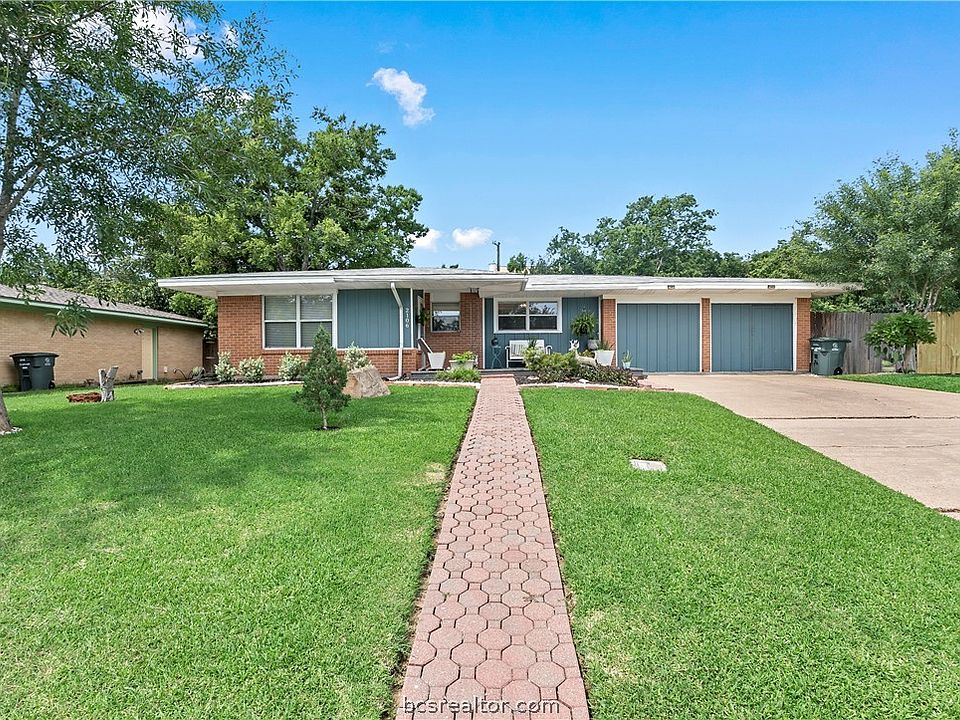 1st image of 2106 Elmwood Dr