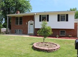 1856 Maple Dr, Arnold, MO