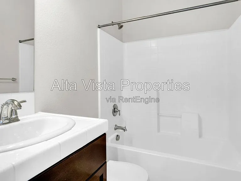 2346 Sentinel Ln — Photo 18