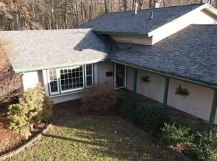 33 Flint Rd, Brockton, MA 02302