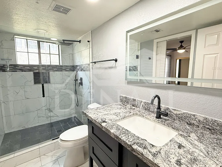 1211 N Miller Rd #148 — Photo 12