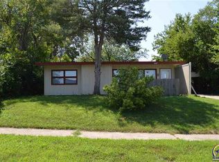 3607 SW 29th Ter, Topeka, KS 66614