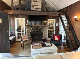 3 Foxglove Dr #1, Plymouth, MA 02360