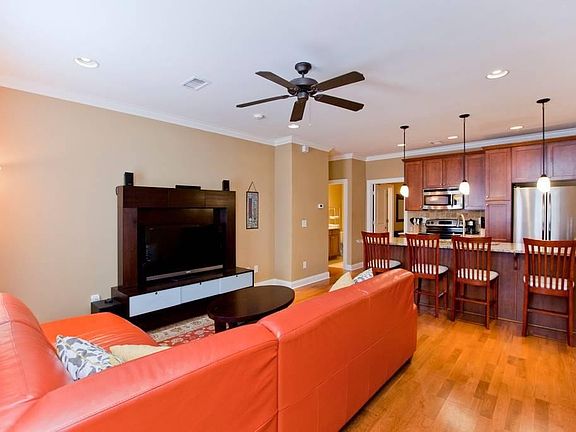 2nd image of 2114 Acklen Ave APT 303