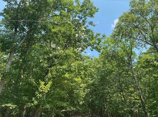 Oak Ln, Cresco, PA 18326