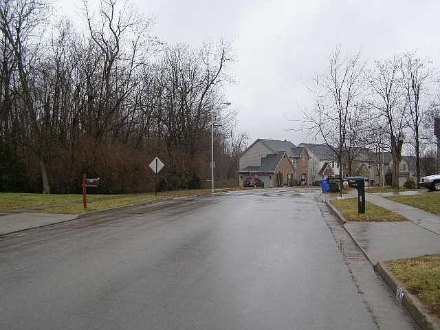 2nd image of 289 Preakness Dr