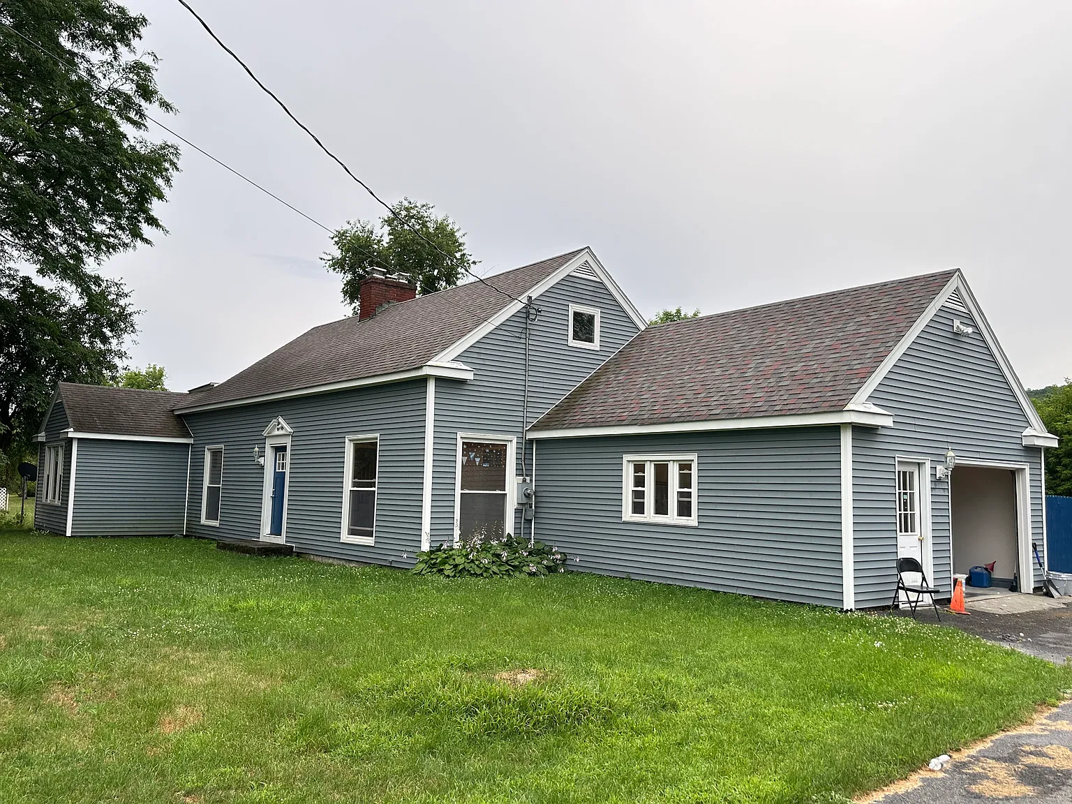 16 Westview Dr — Photo 2