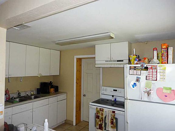 3rd image of 1501 E Annona Ave