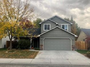 3879 N Arches Way, Meridian, ID 83646