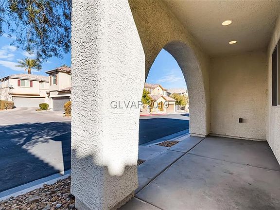 3rd image of 8313 Wildwood Glen Dr