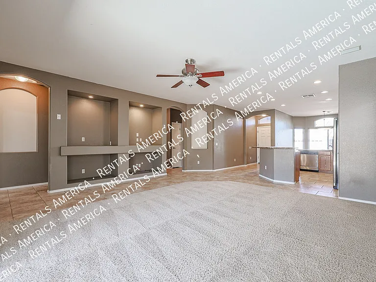 12823 W Modesto Dr — Photo 7