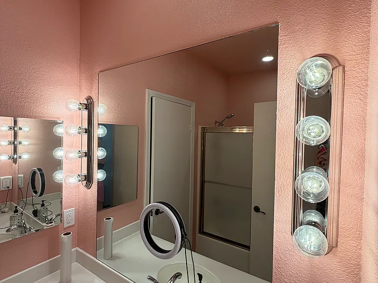 8147 N Cedar Ave #107 — Photo 25