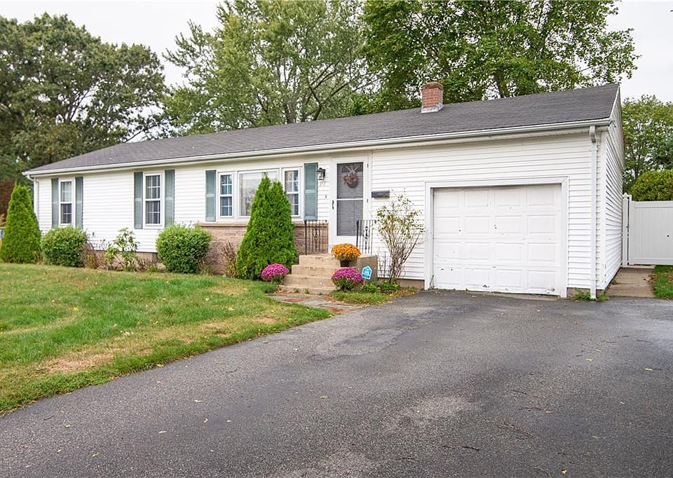 1st image of 91 Pettigrew Dr