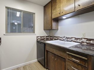 Avenue West Apartments, Lodi, CA 95242