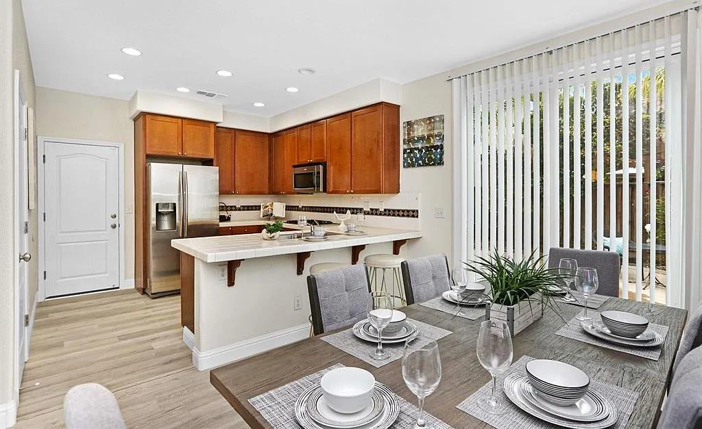 Pacific Oak Ln, Lathrop — Photo 4