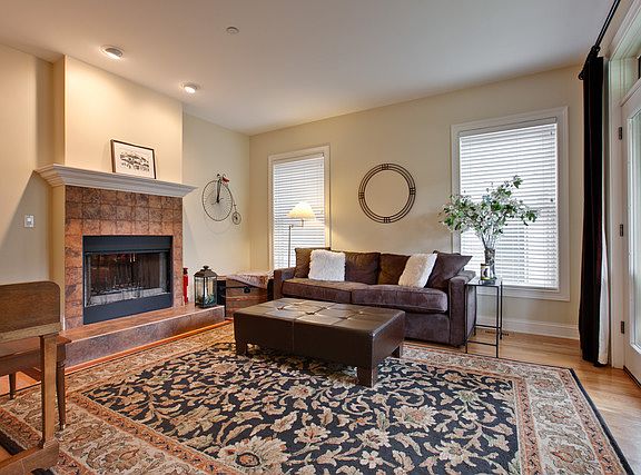 4th image of 708 E Sunnyside Ave
