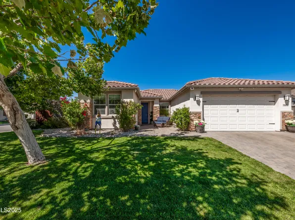 7105 High Hill St, Sparks, NV 89436