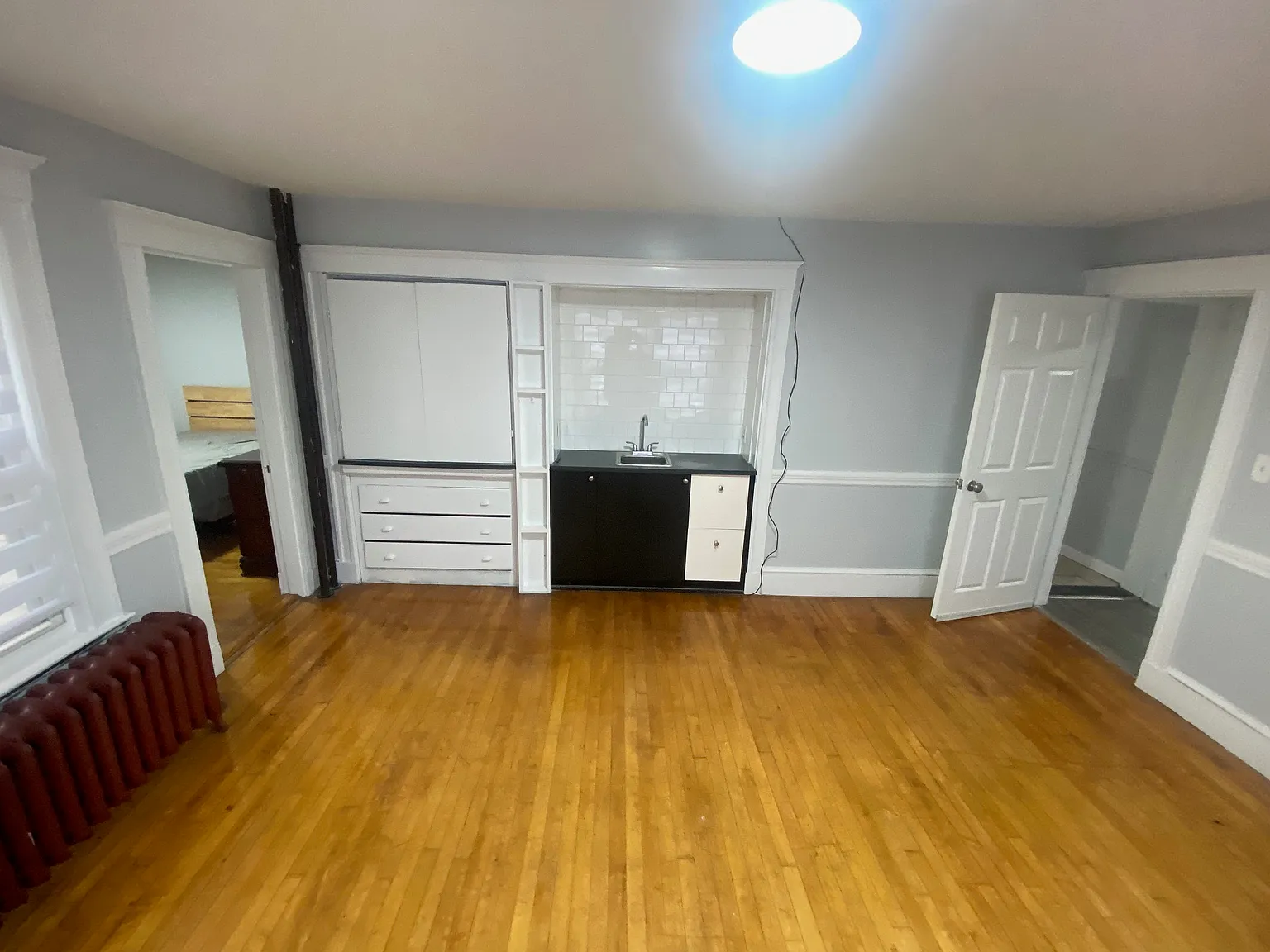 3 bed, $3,000 — Photo 2