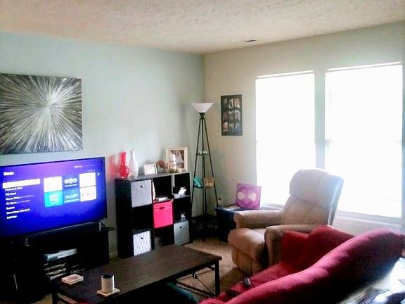 3rd image of 4908 Bunclody Ct