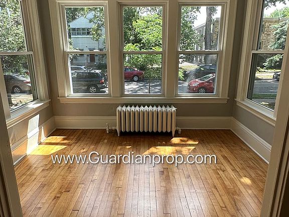 2nd image of 2318 Harriet Ave S