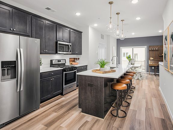 Main Floor Living Space, Great for Entertaining