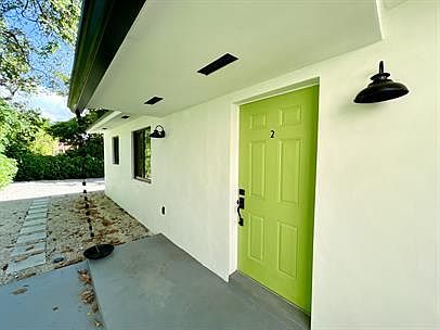 1st image of 19 NW 52nd St #23