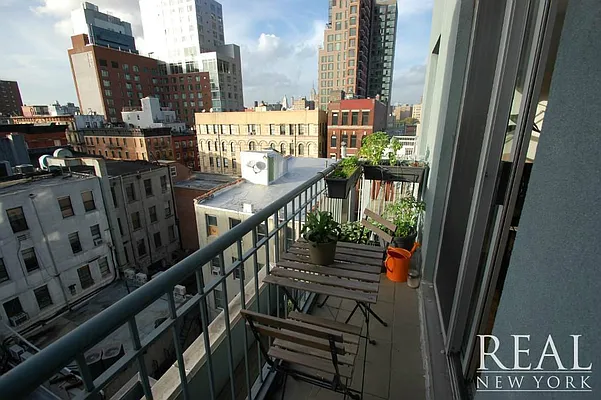 Rented by REAL New York | media 17