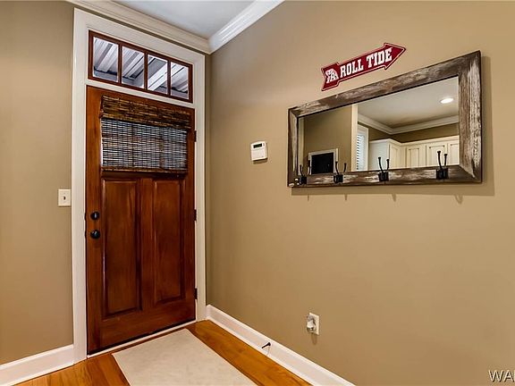 5th image of 820 Frank Thomas Ave Unit 102