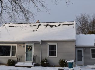 448 Harvest Dr, Rochester, NY 14626