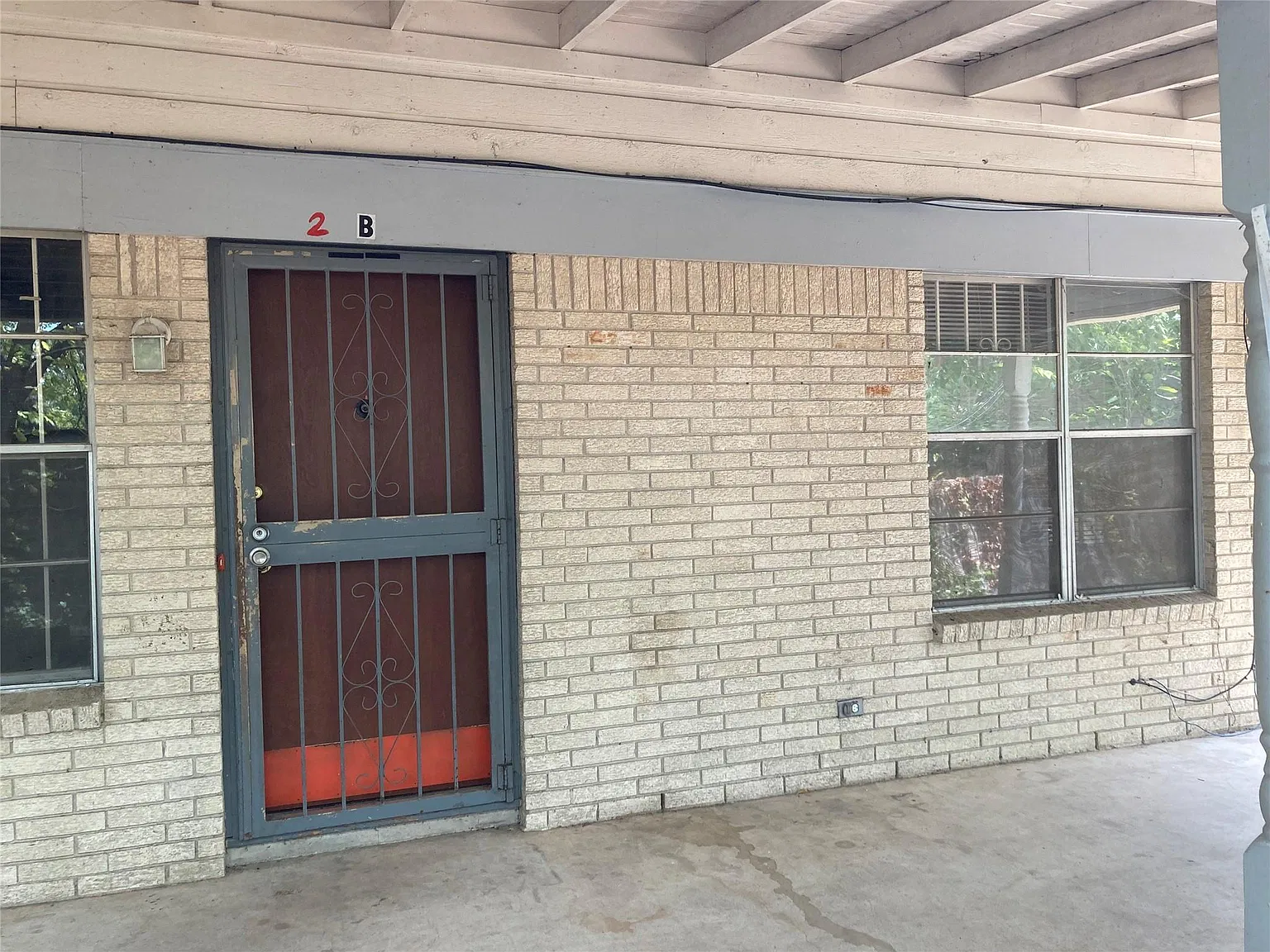 2 bed, 1.0 bath, 900 sqft, $1,295 — Photo 3