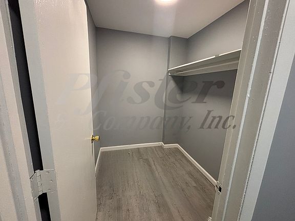 4th image of 101 N 12th St #106