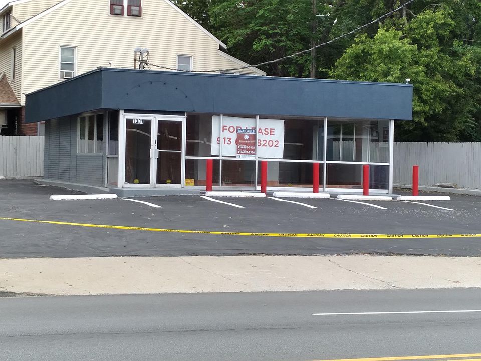 1st image of 1301 W 39th St