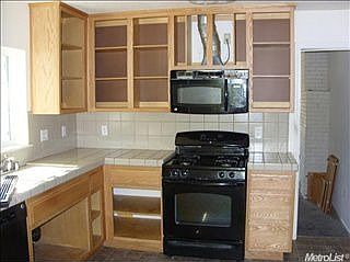 2nd image of 1421 Nogales St