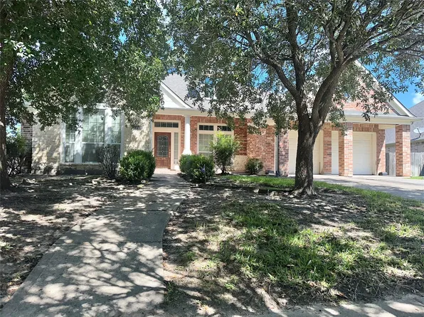 15923 Maple Shores Dr, Houston, TX 77044