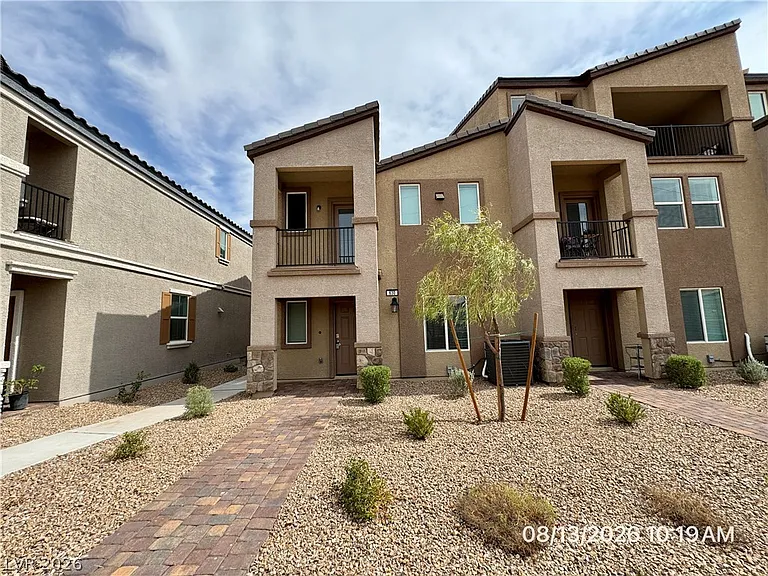 630 Bellus Pl — Photo 32
