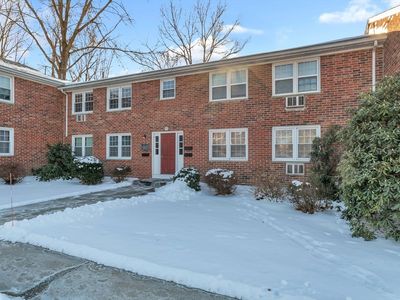 73 Hadley Village Rd APT D, South Hadley, MA, 01075