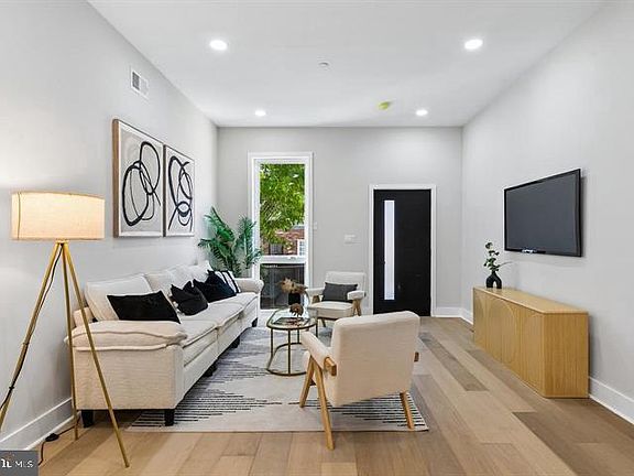 4th image of 1437 S 8th St