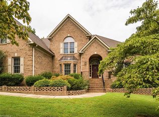 5500 Fleetwood Ln, Greensboro, NC 27407