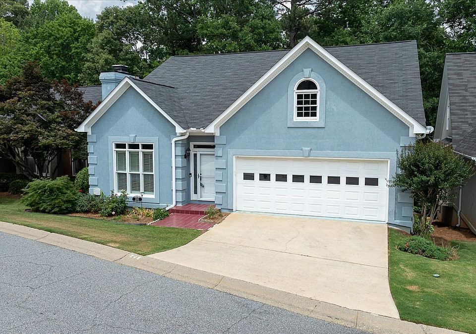 1st image of 245 Mallard Pointe Way