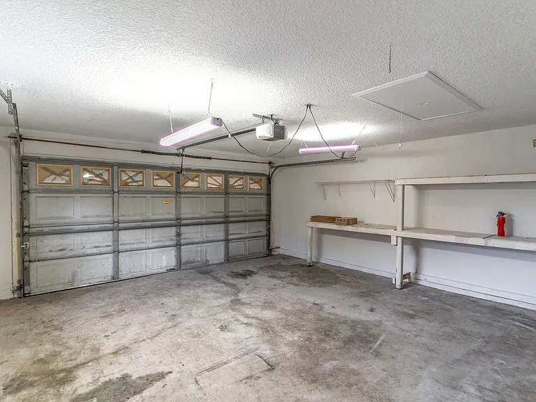995 Wages Way — Photo 38