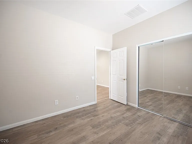 10474 Howling Coyote Ave — Photo 38