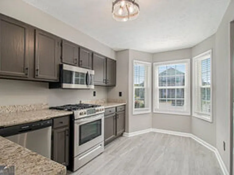 9432 Cypress Ln — Photo 10