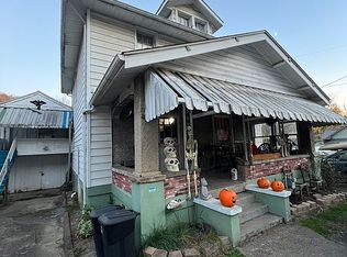 869 Terrace Ave, Weston, WV 26452