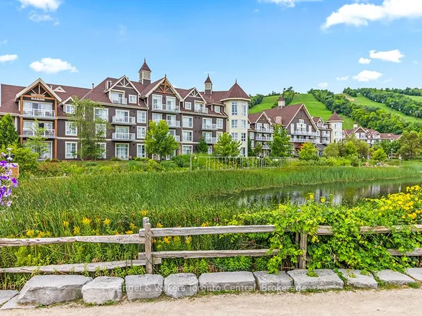220 Gord Canning Dr #465, The Blue Mountains, ON L9Y 1C2